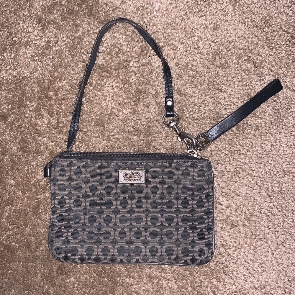 (1194) Coach Tiny Purse